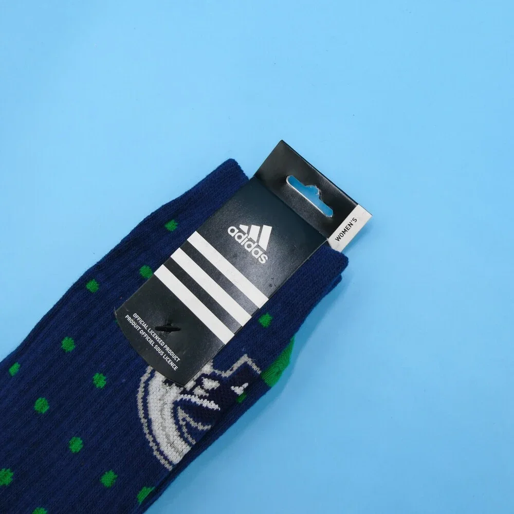 Vancouver Canucks Crew Socks Womens One Size Adidas Blue Hockey‎ NHL Mid Y2K